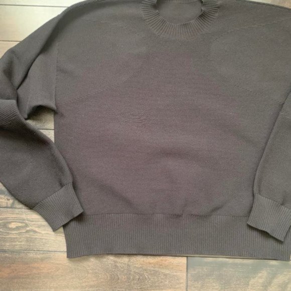 Lululemon All Around Crewneck Sweater - Picture 5 of 6